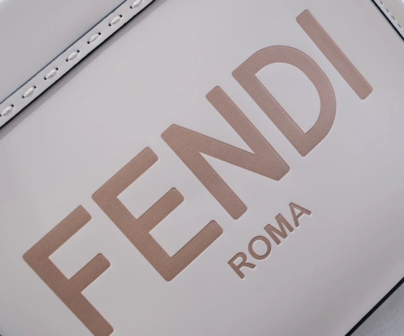 Fendi Shopping Bags 4220-0229