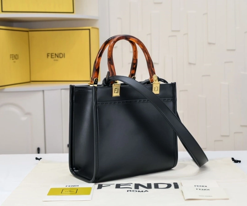 Fendi Shopping Bags 4220-0231