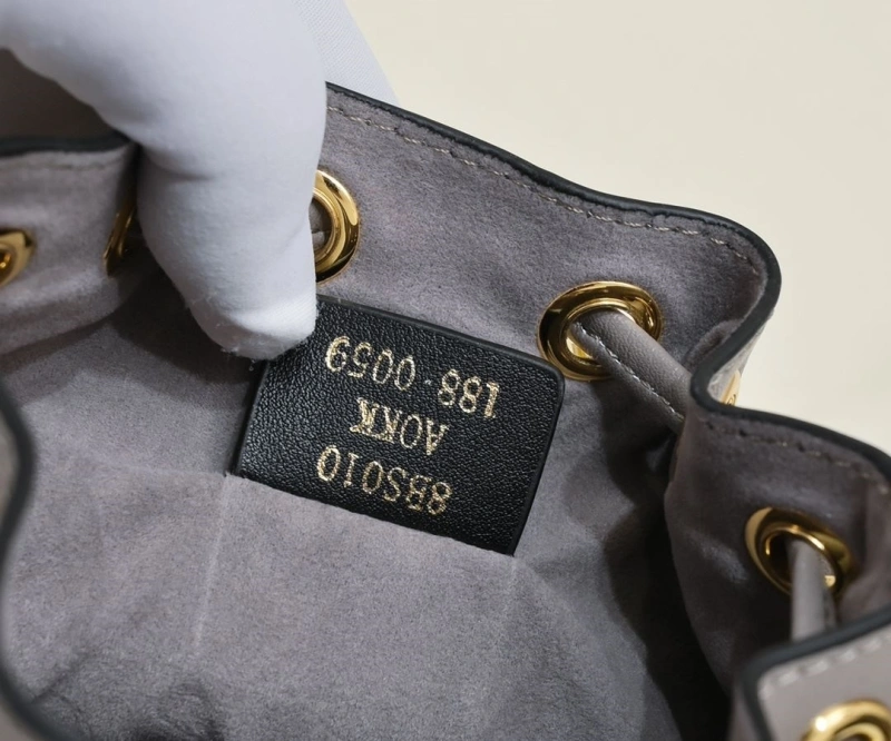 Fendi Bucket Bags 4220-0235