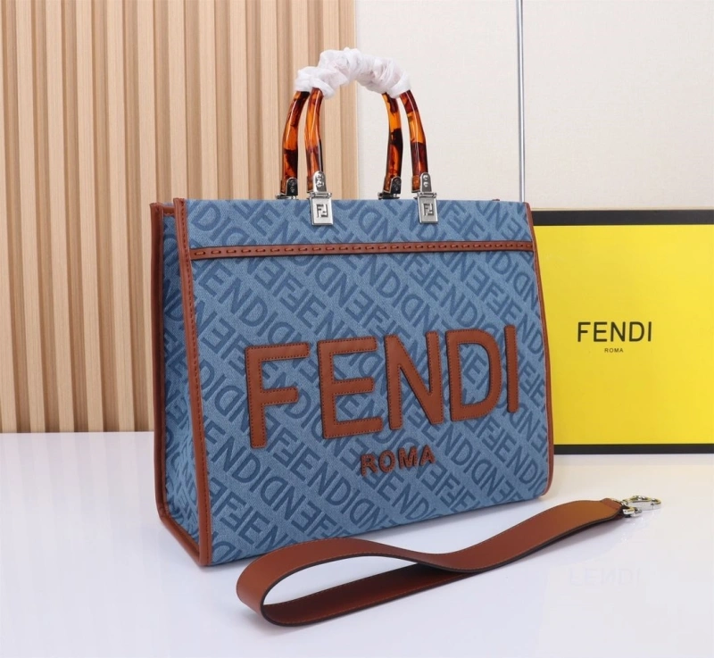 Fendi Shopping Bags 4220-0238