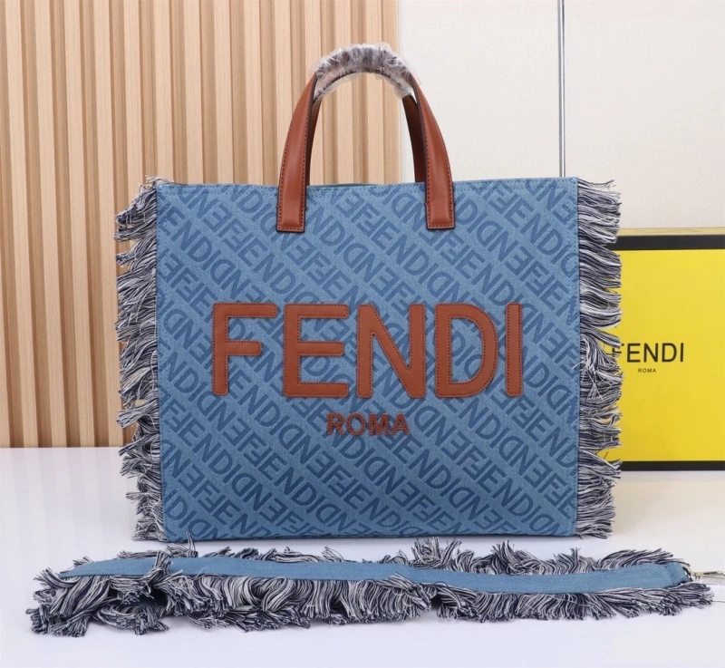 Fendi Shopping Bags 4220-0240