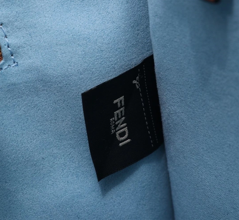 Fendi Shopping Bags 4220-0250