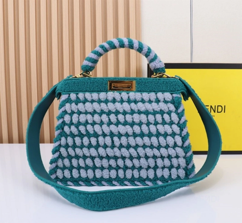 Fendi Shopping Bags 4220-0256