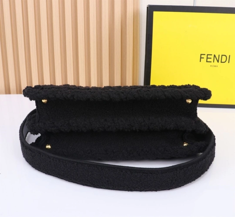 Fendi Shopping Bags 4220-0260