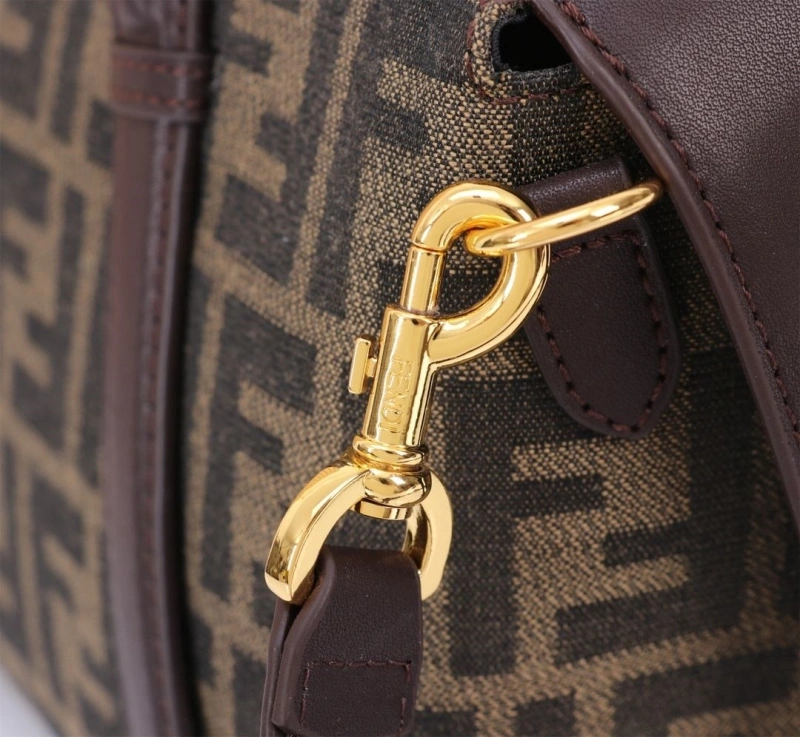 Fendi Shopping Bags 4220-0266