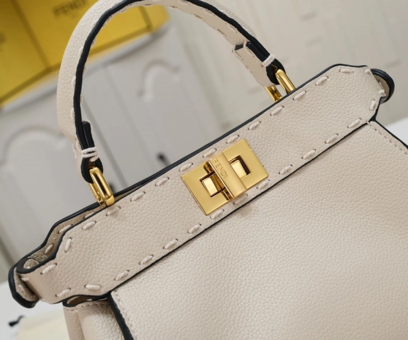 Fendi Shopping Bags 4220-0274