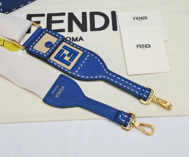 Fendi Shopping Bags 4220-0275