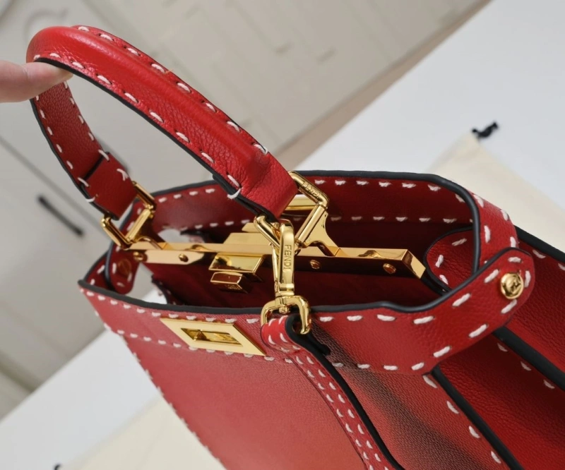 Fendi Shopping Bags 4220-0276