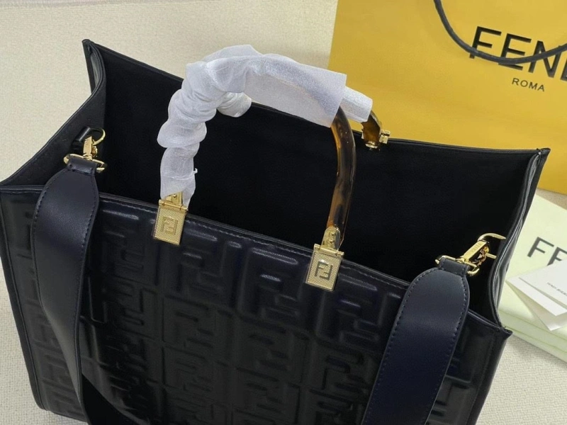 Fendi Shopping Bags 4220-0288