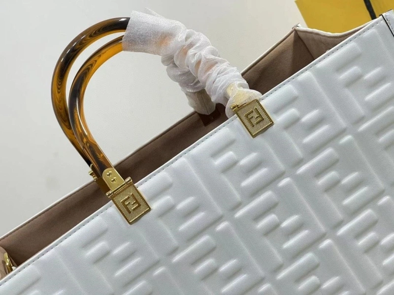 Fendi Shopping Bags 4220-0289