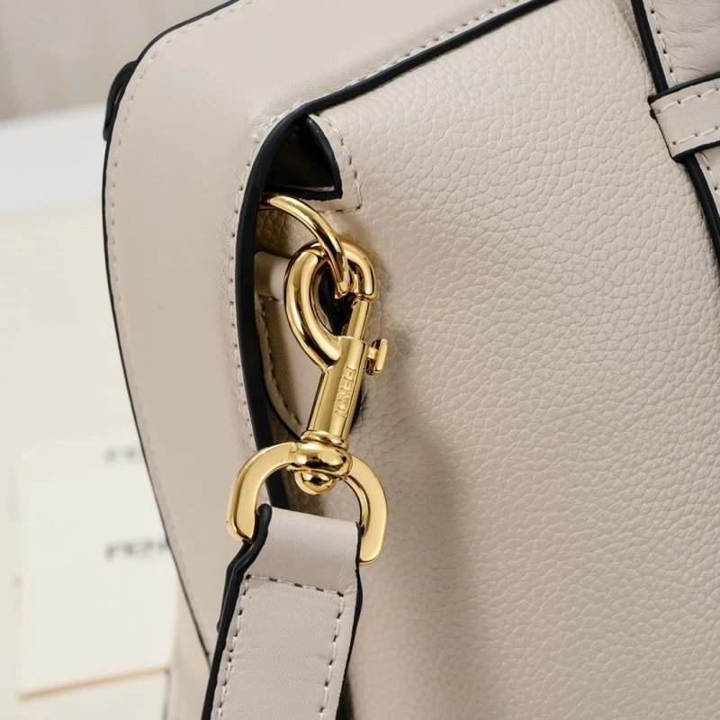 Fendi Top Handle Bags 4220-0302