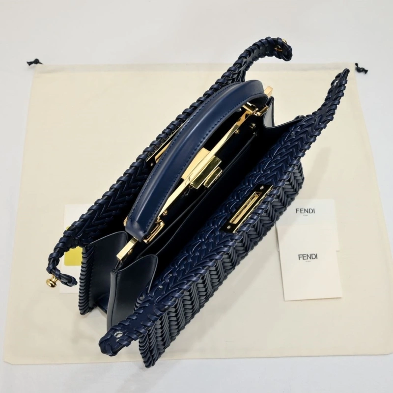 Fendi Top Handle Bags 4220-0309