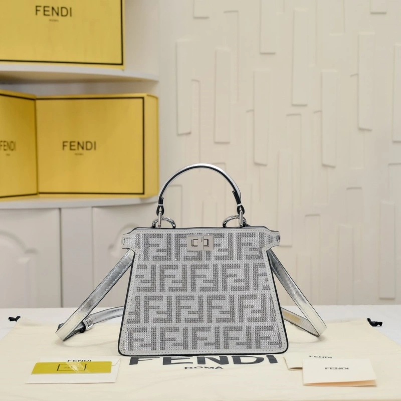 Fendi Top Handle Bags 4220-0311