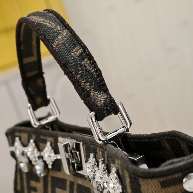 Fendi Top Handle Bags 4220-0314