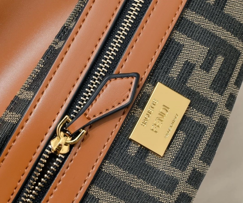 Fendi Top Handle Bags 4220-0317