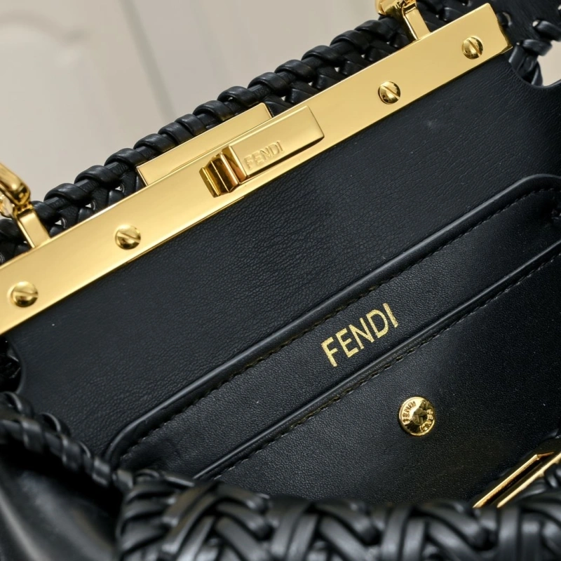 Fendi Top Handle Bags 4220-0321