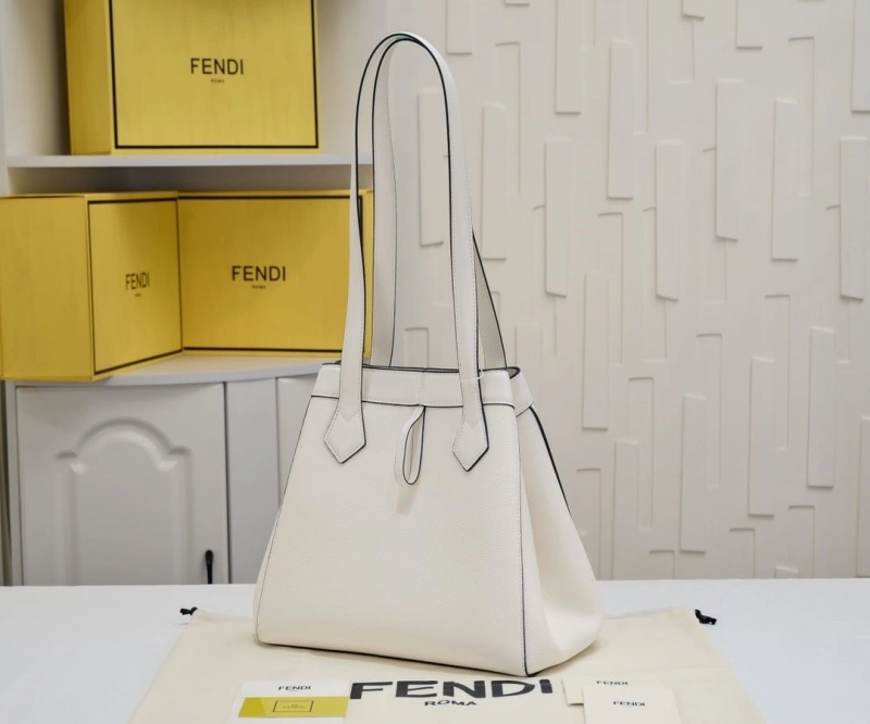 Fendi Shopping Bags 4220-0334