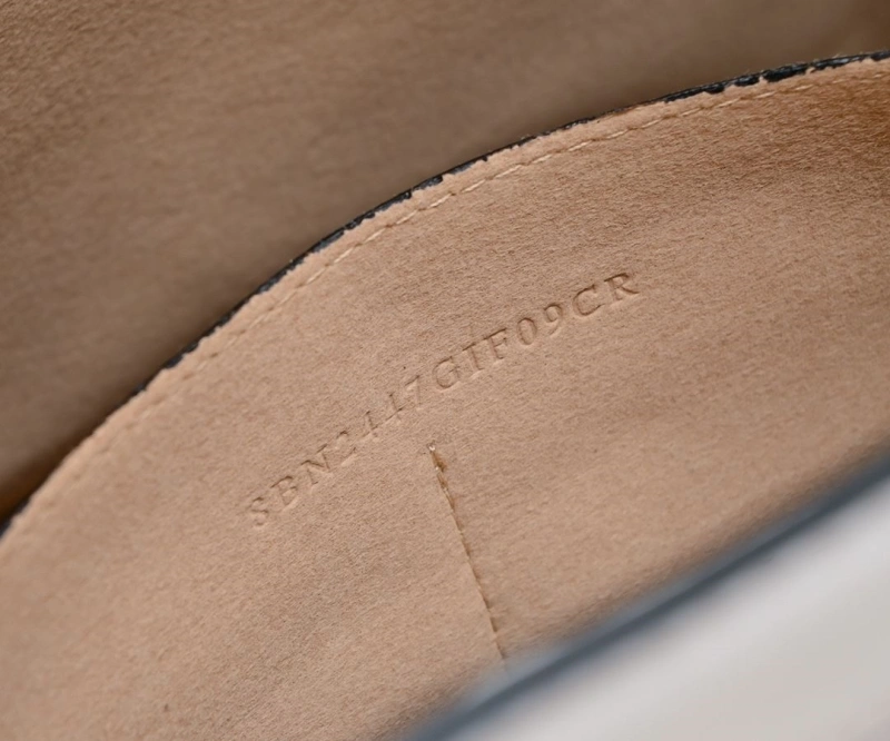 Fendi Shopping Bags 4220-0334