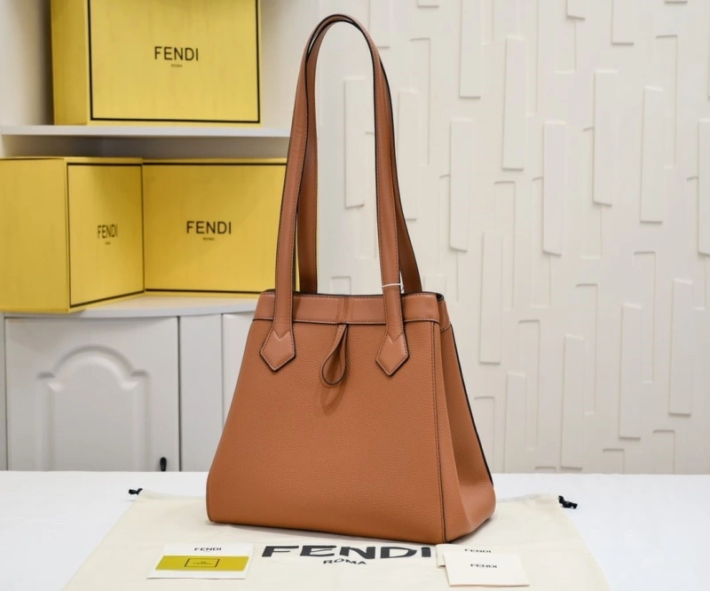 Fendi Shopping Bags 4220-0337