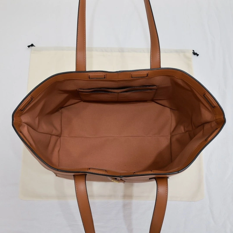 Fendi Shopping Bags 4220-0338