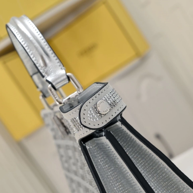 F**di top handle bags 4220a-0013