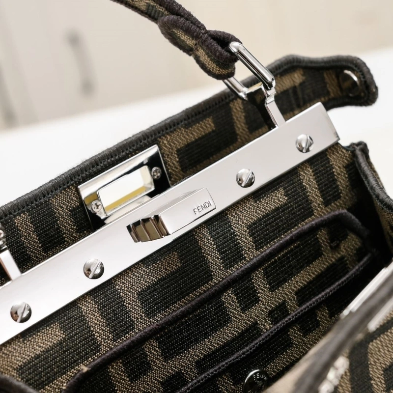 Fendi Top Handle Bags 4220A-0014