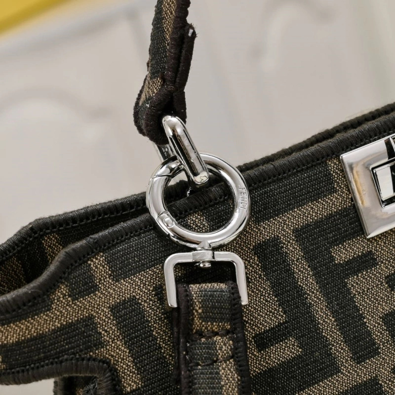 Fendi Top Handle Bags 4220A-0015