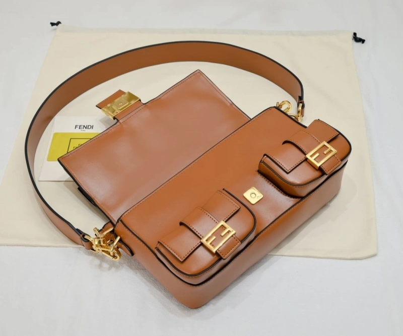 Fendi Top Handle Bags 4220A-0024