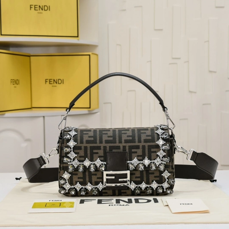 Fendi Satchel Bags 4220A-0026