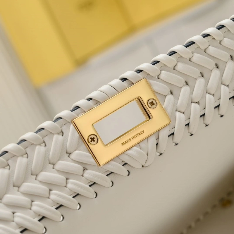 F**di top handle bags 4220a-0029