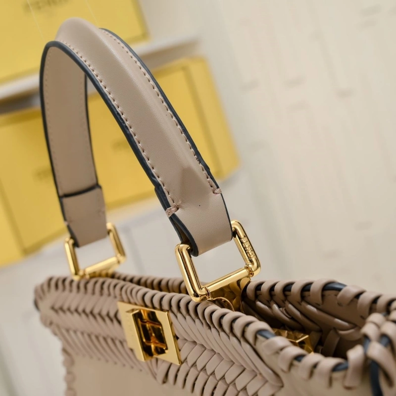 Fendi Top Handle Bags 4220A-0035