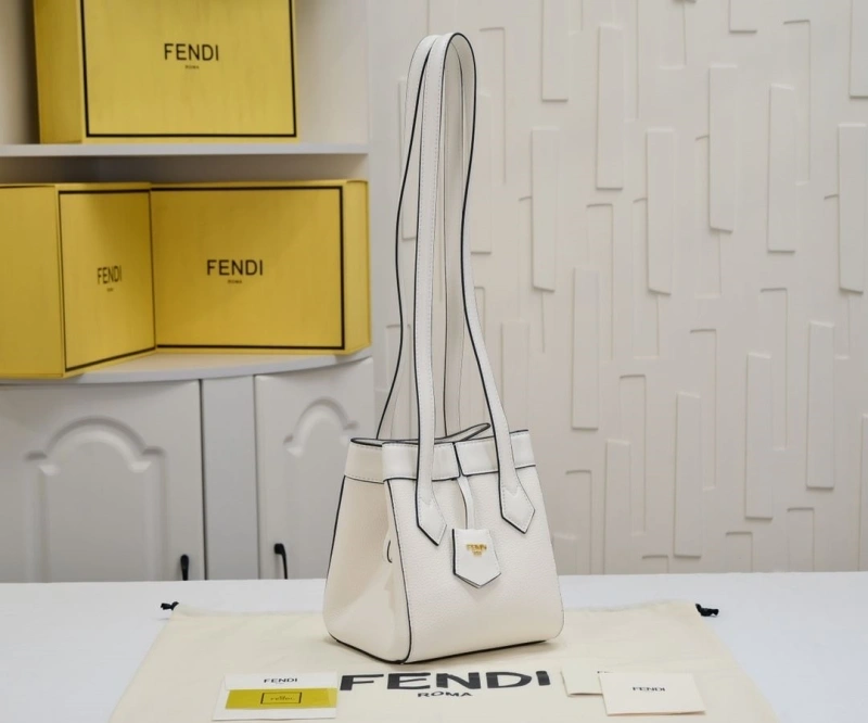 Fendi Shopping Bags 4220A-0040