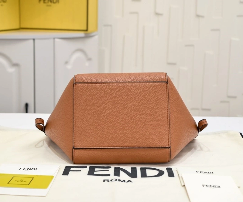 Fendi Shopping Bags 4220A-0043