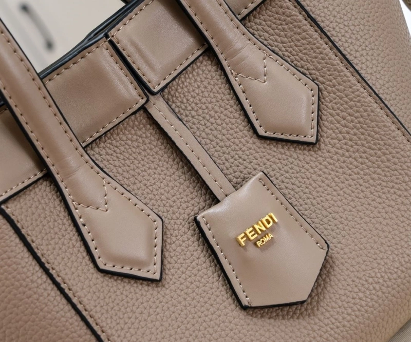 Fendi Shopping Bags 4220A-0046