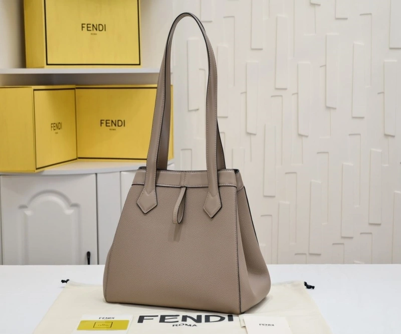 Fendi Shopping Bags 4220A-0047