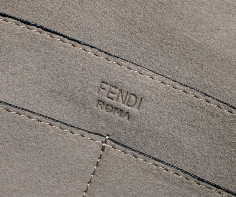 Fendi Shopping Bags 4220A-0048