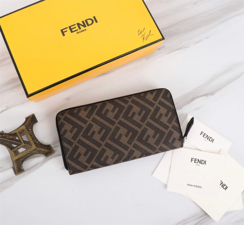 Fendi Wallets 4220A-0081