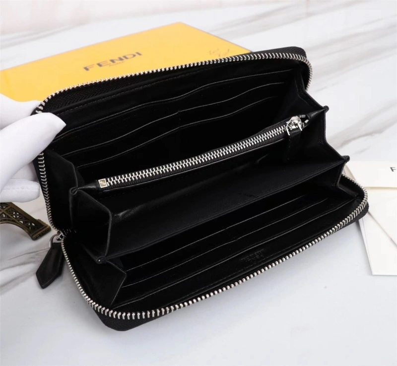 Fendi Wallets 4220A-0081