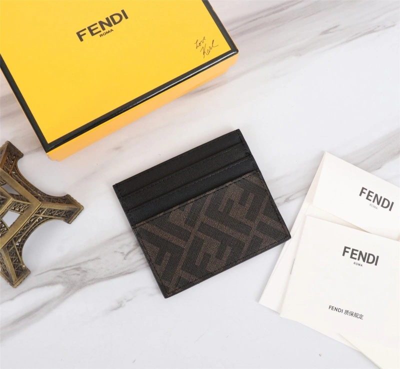 Fendi Wallets 4220A-0090