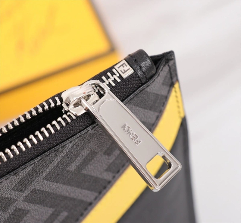 Fendi Cluth Bags 4220A-0108