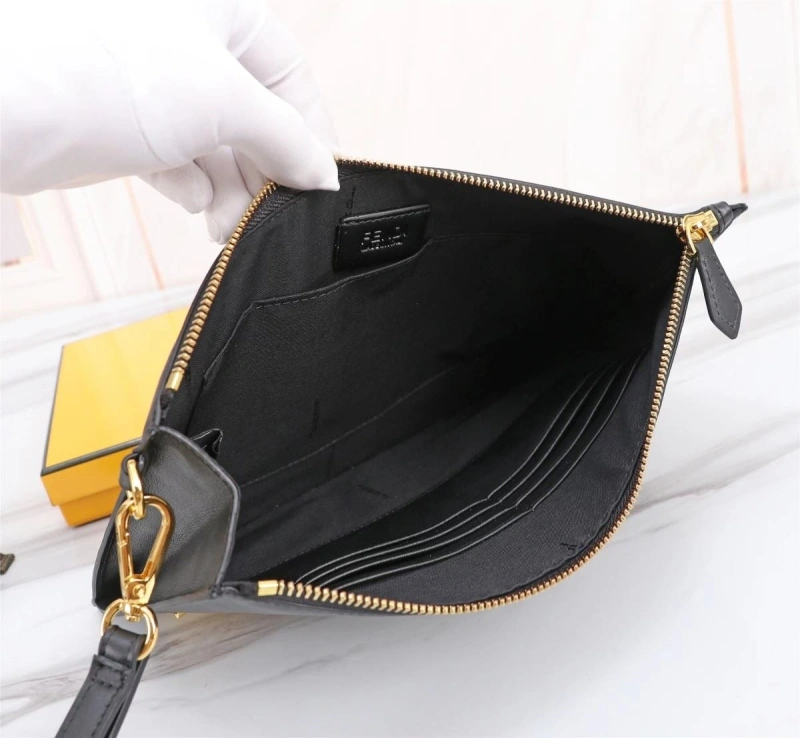 Fendi Cluth Bags 4220A-0109