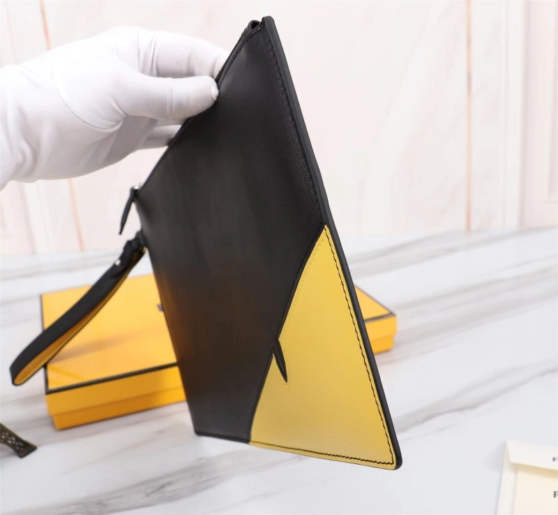 Fendi Cluth Bags 4220A-0110