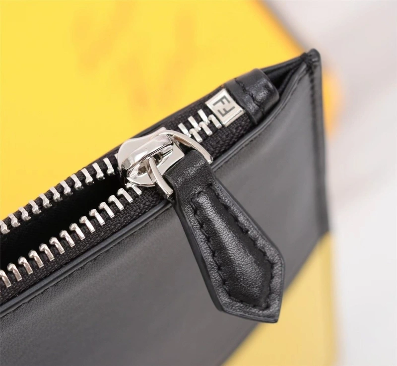 Fendi Cluth Bags 4220A-0110