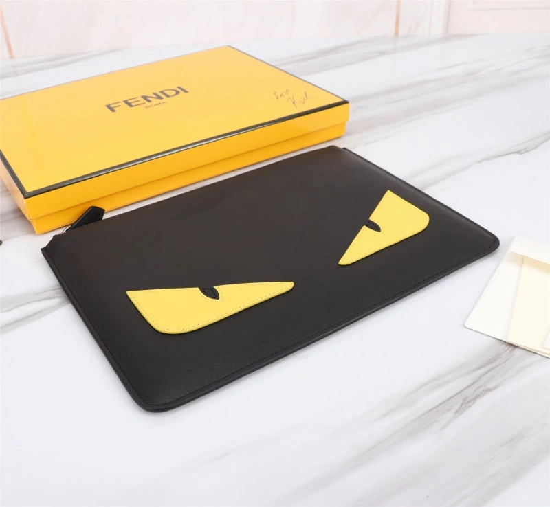 Fendi Cluth Bags 4220A-0111