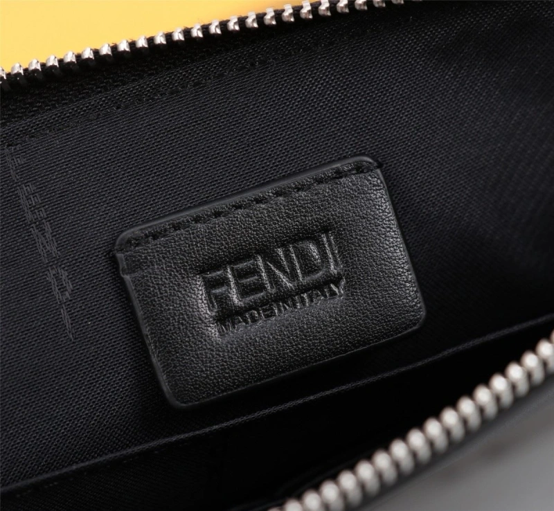 Fendi Cluth Bags 4220A-0112