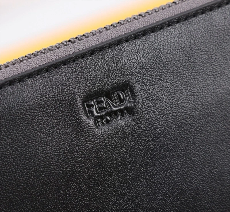 Fendi Cluth Bags 4220A-0114