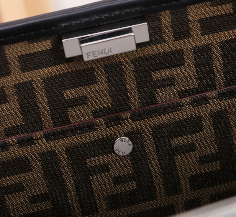 Fendi Shopping Bags 4220A-0192