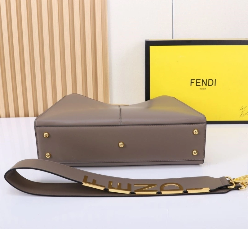 Fendi Shopping Bags 4220A-0195