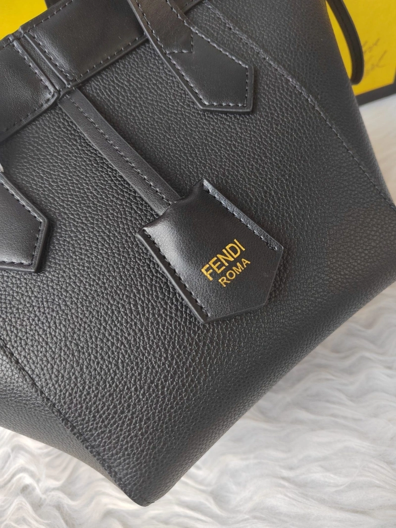 Fendi Shopping Bags 4220A-0239