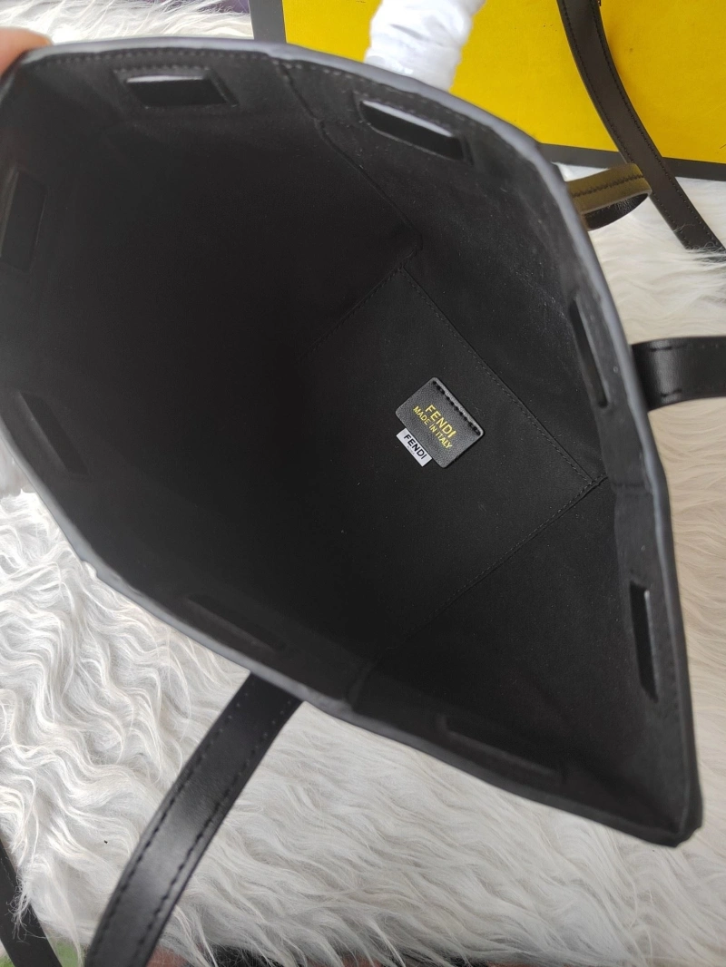 Fendi Shopping Bags 4220A-0239